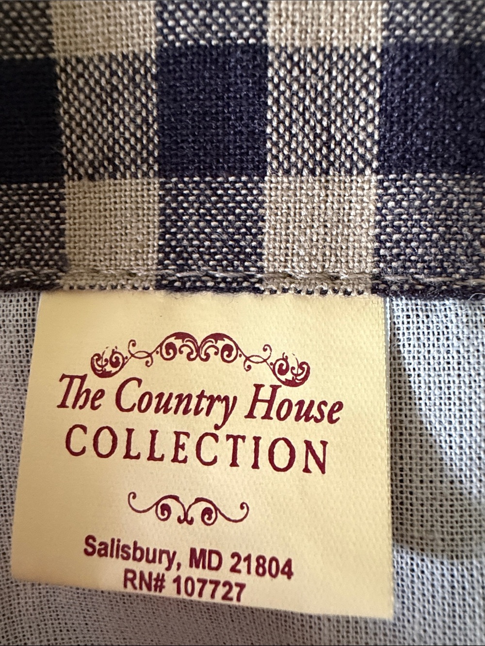 Primitive Checkered Window Valance with Navy Star Trim - Home. - Picture 2 of 2